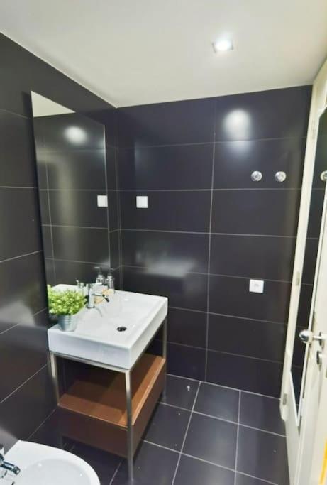 Exuberante Refugio No Centro De Lisboa Apartman Kültér fotó